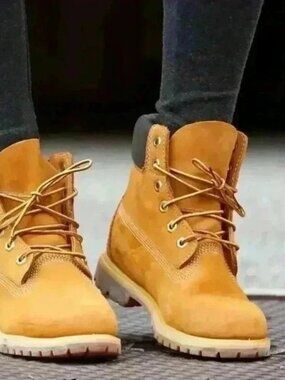 Timberland Womens 6-Inch Premium Waterproof Boots Ortholite Wheat Size 8M